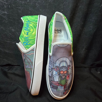 Pickle Rick - Slip ons
