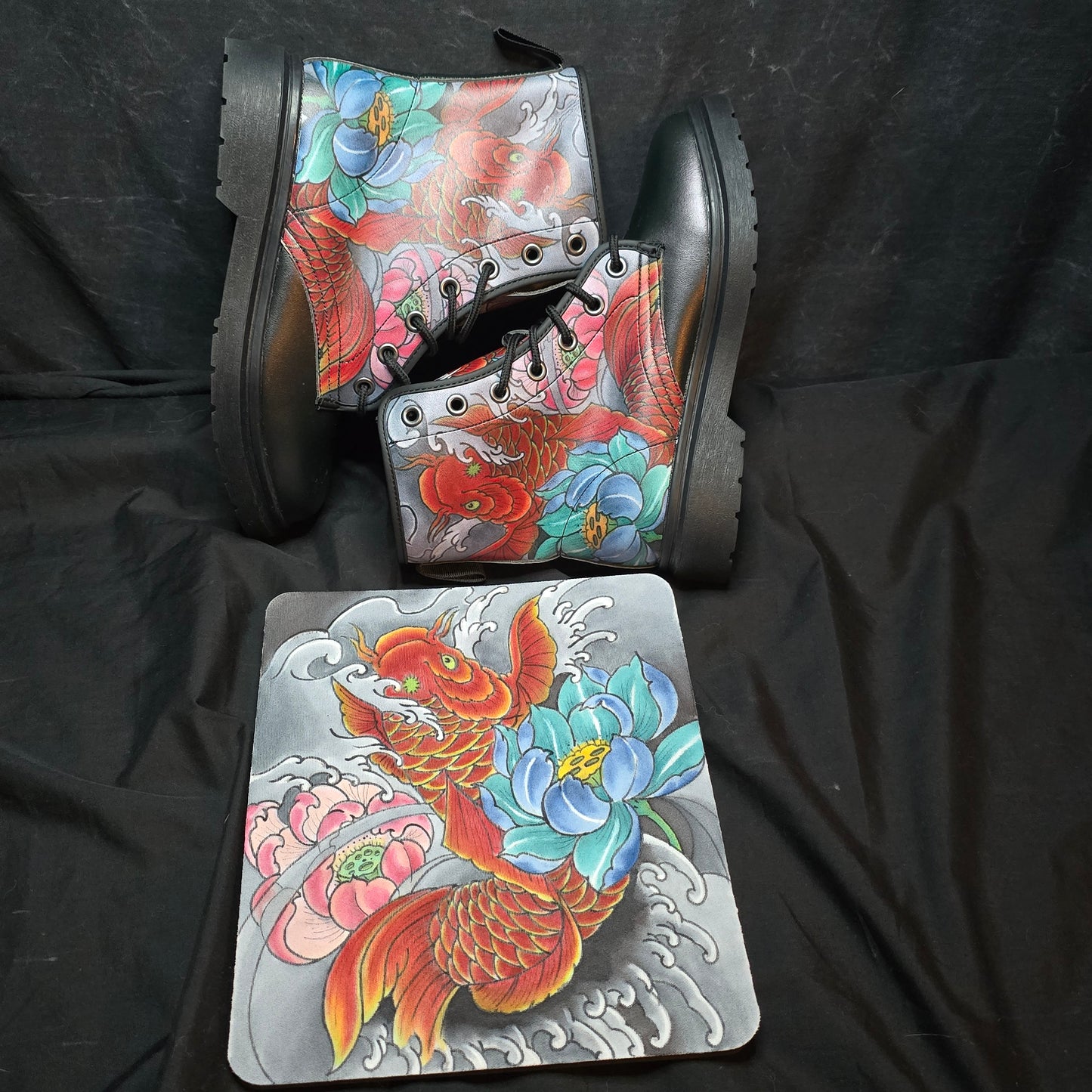 Koi Boots W8 M6