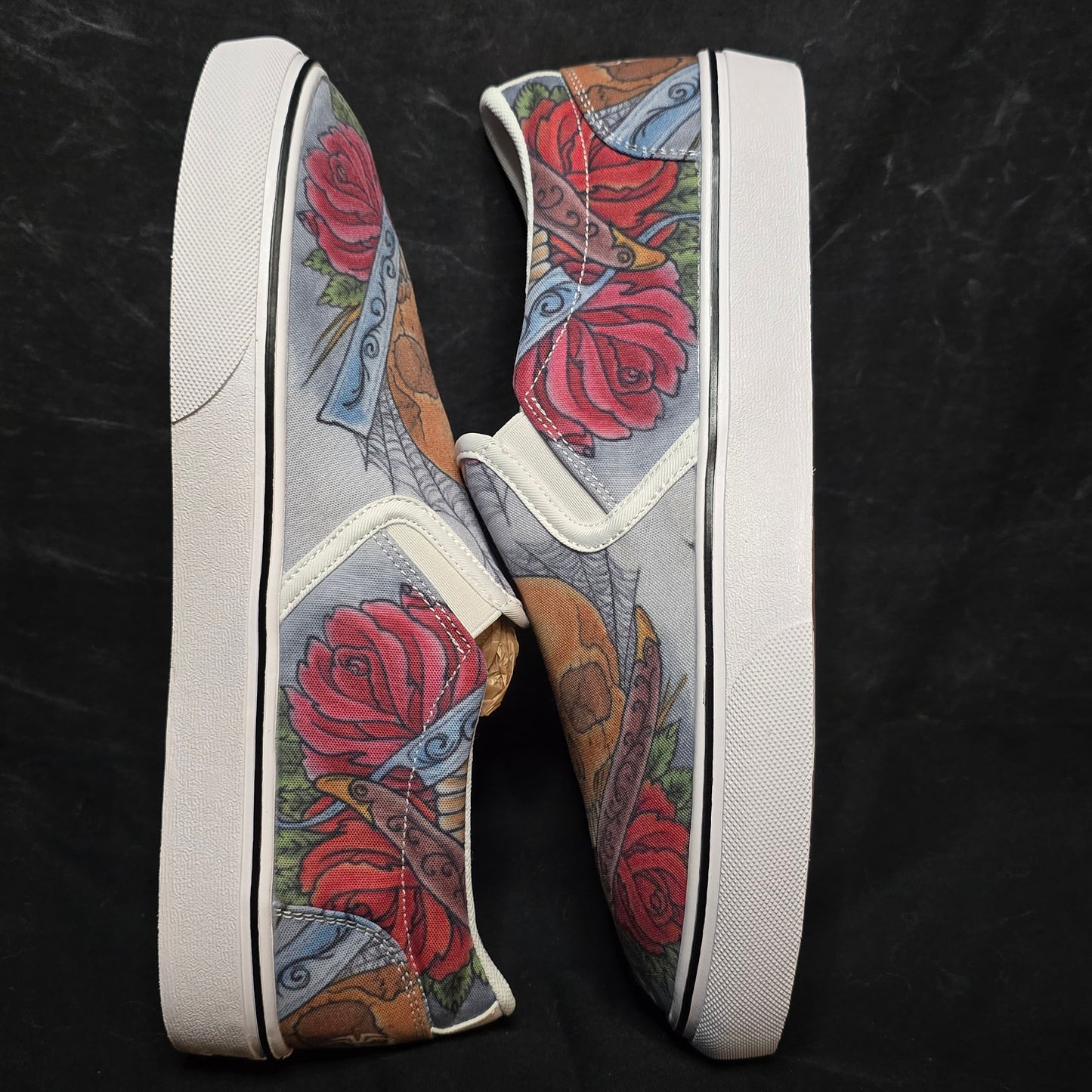 Skull and Roses Slip on RTS