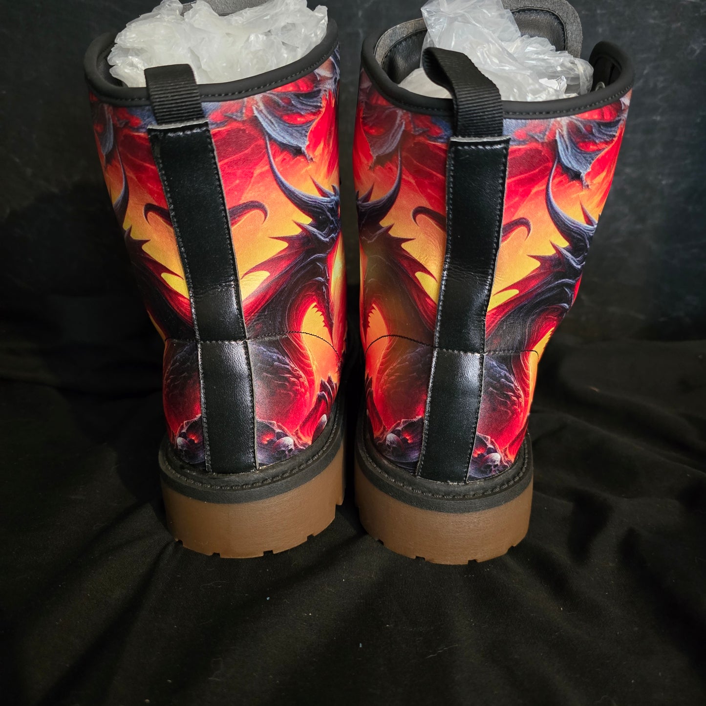 Dragon Boots W9.5 M7.5